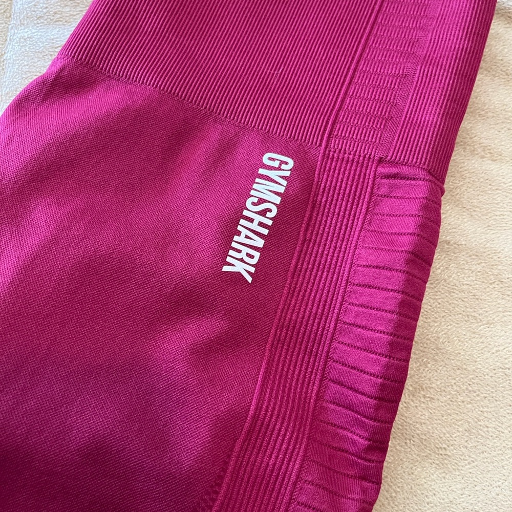 Gymshark Energy Seamless Cropped Leggings! - Picture 7 of 15